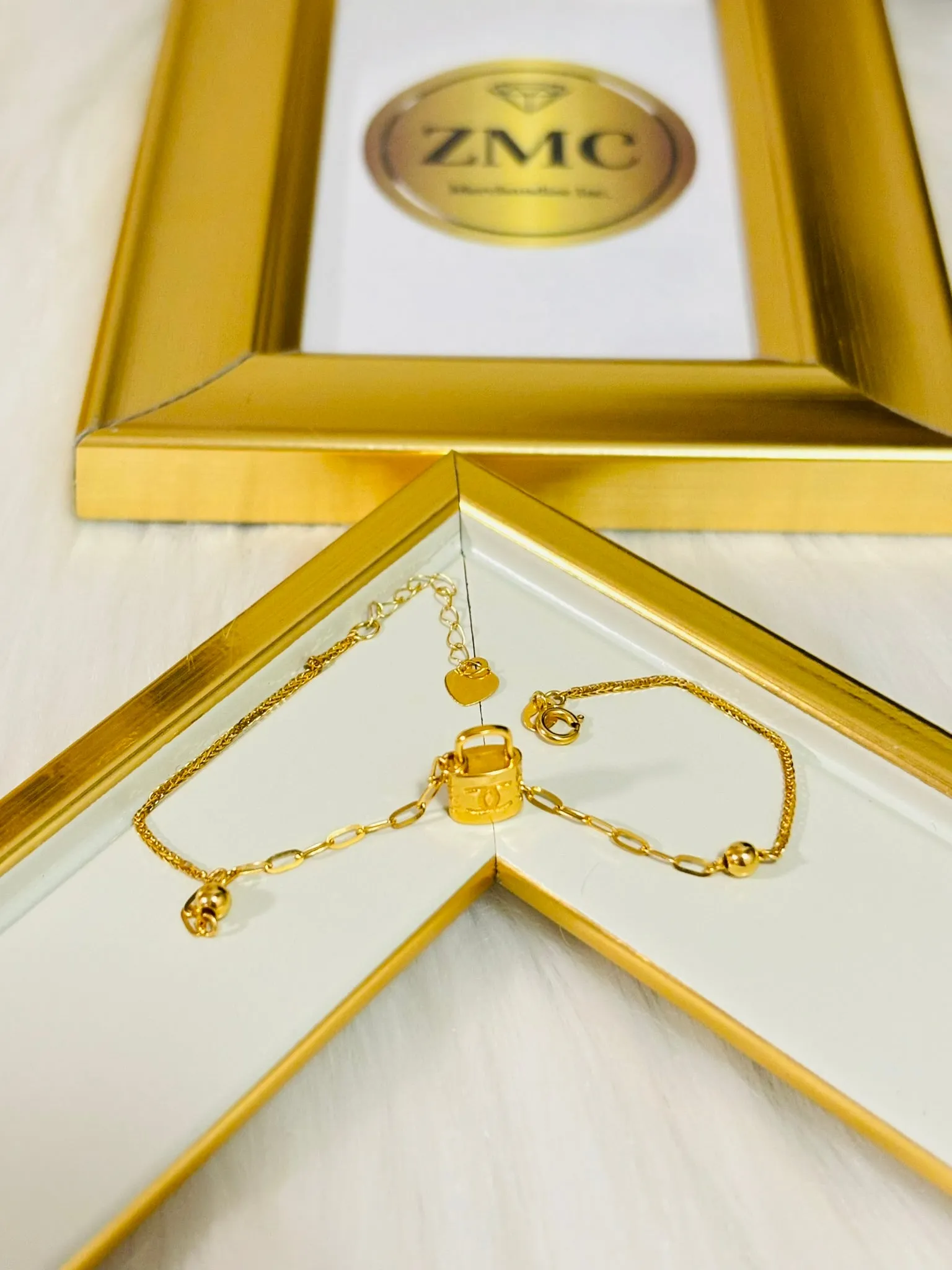 18K Gold Bracelet with Padlock Charm