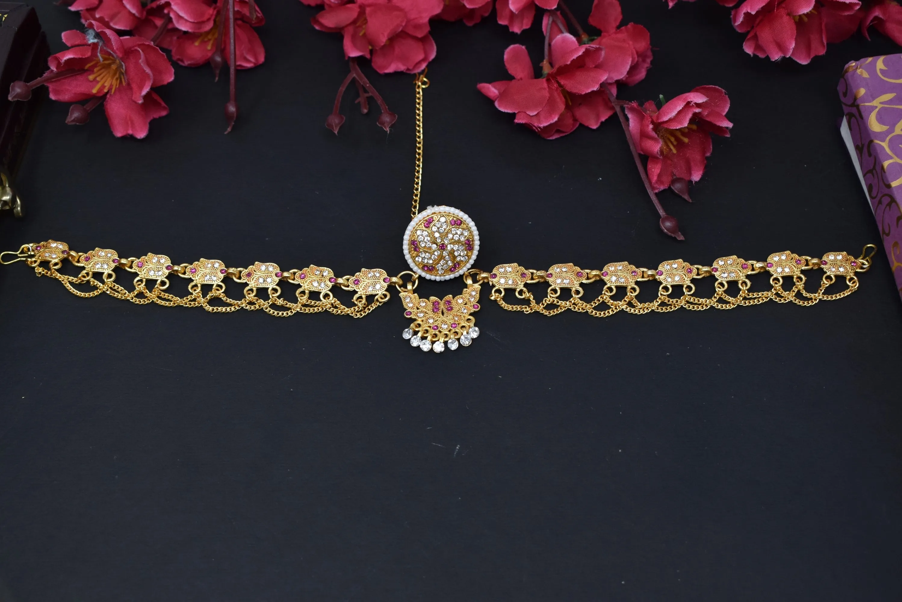 Ethnic AD Borla Rakhdi: Tradition Embodied