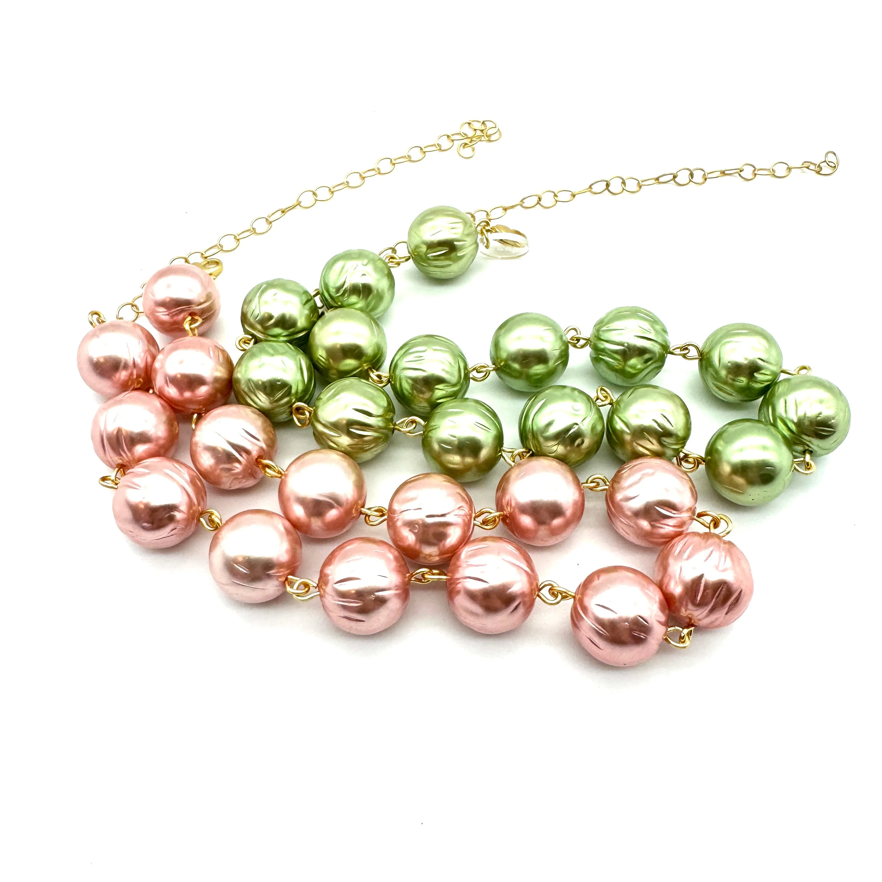 Green Wrinkled Pearls Amelia Necklace