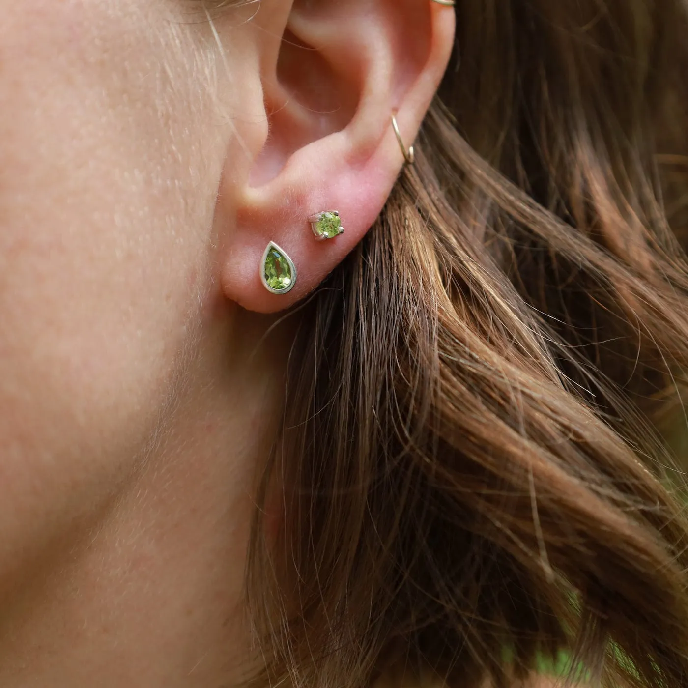 Mini Peridot Post Earring